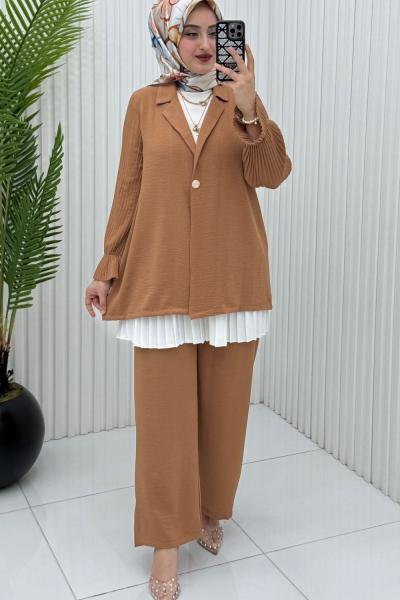 Burcu Takım Sütlü Kahve